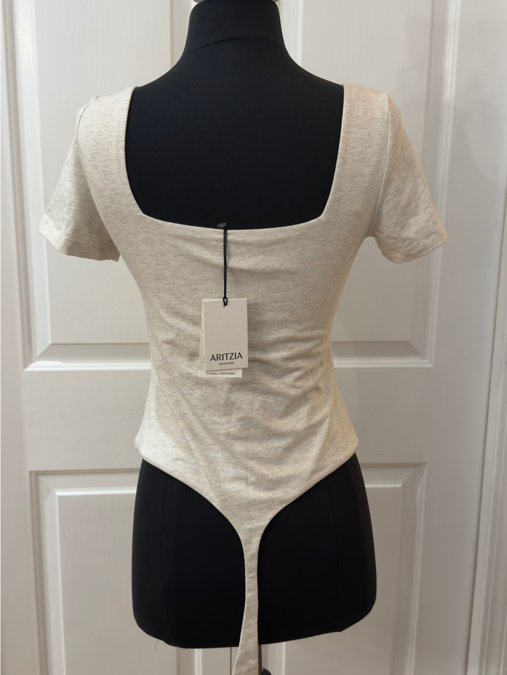Aritzia Casual Contour Square Neck Women's Bodysuit - Picture 2 of 3